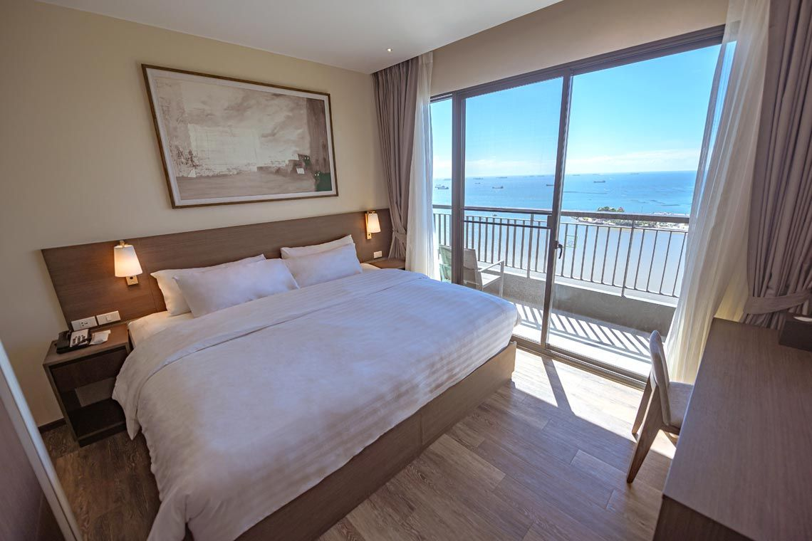 Oakwood Hotel and Residence Sri Racha: 2 Bedroom Deluxe