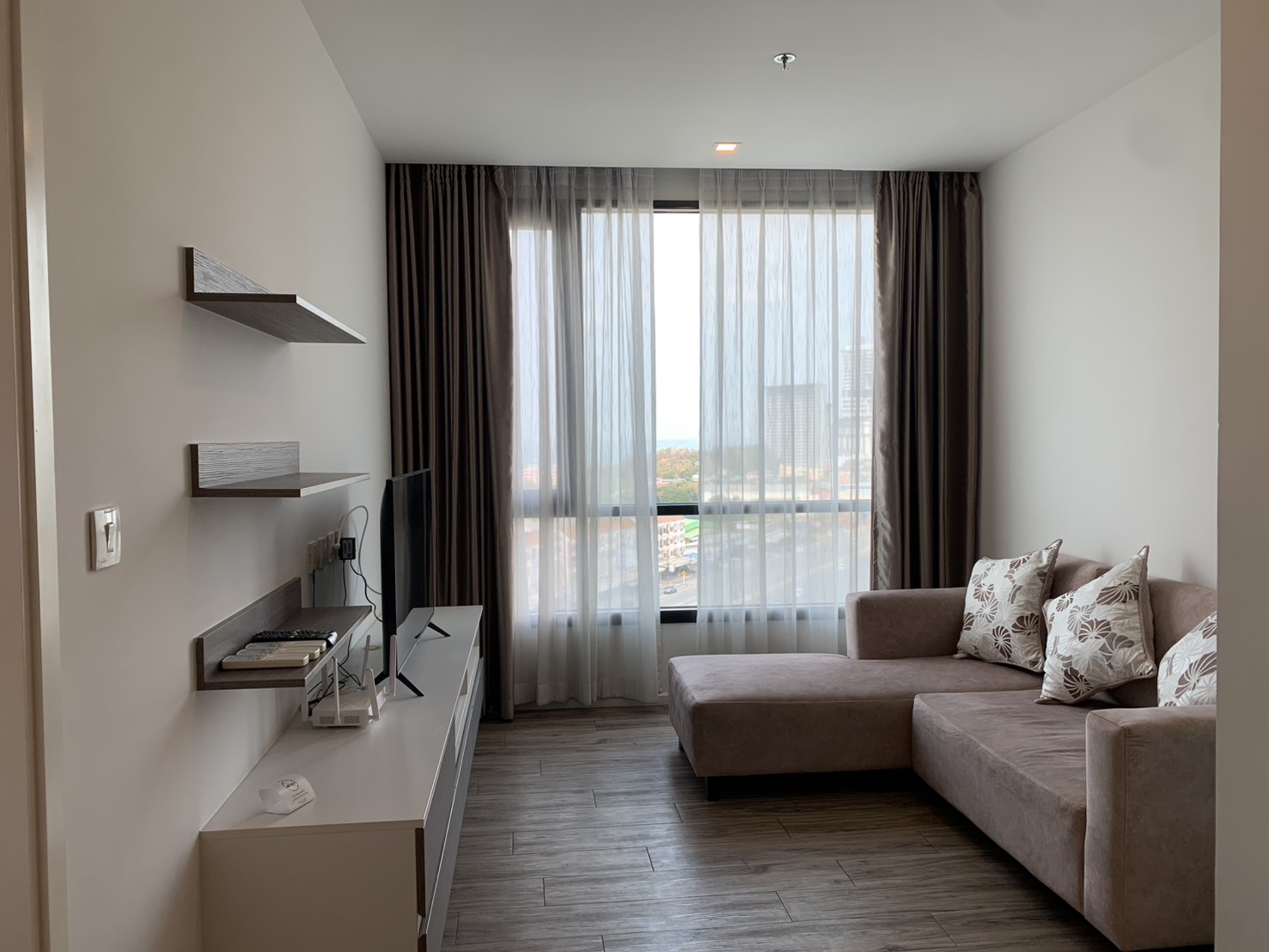 KnightsBridge The Ocean Sriracha 2BR 1019