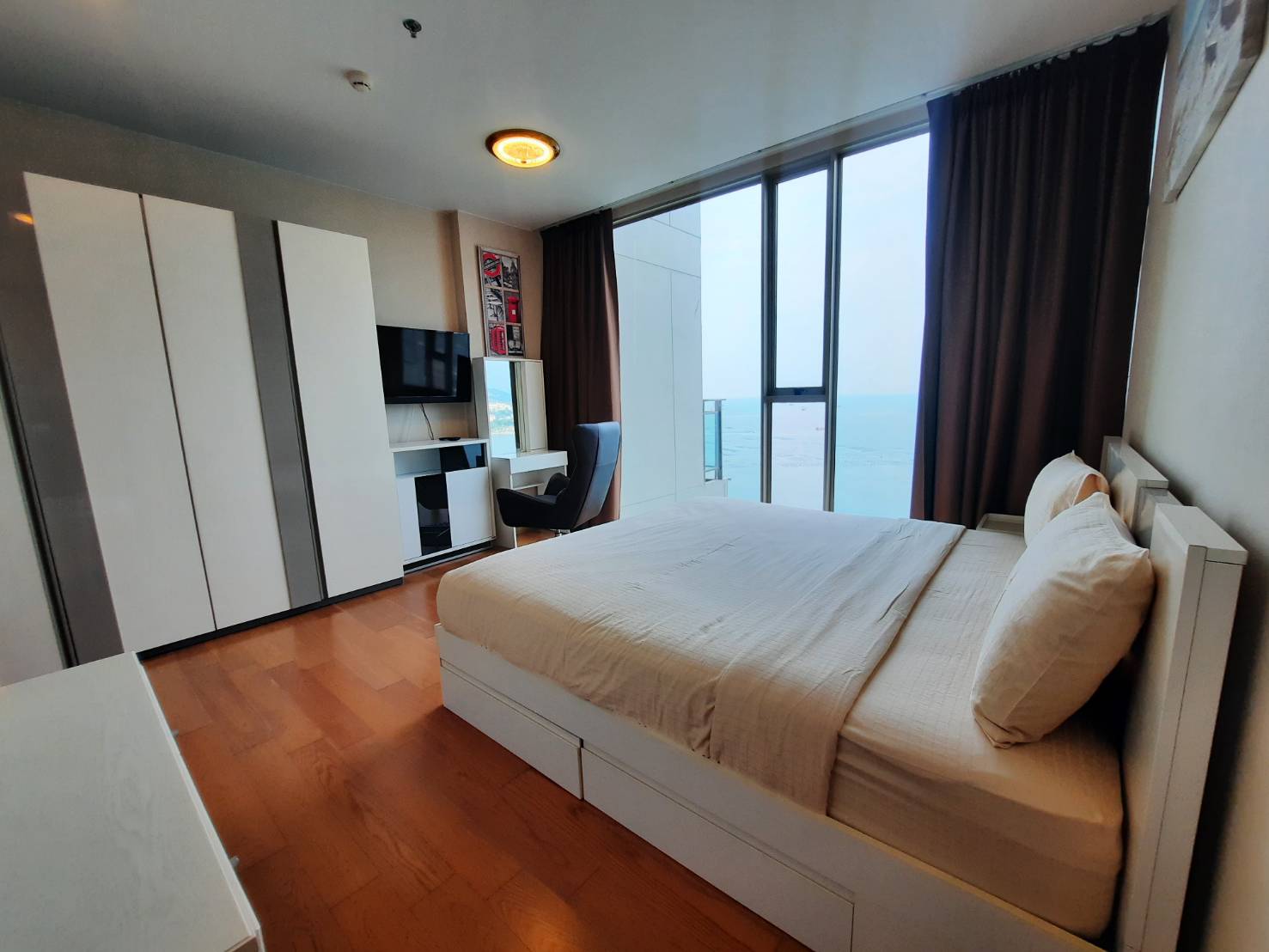 Marina 1BR 1611