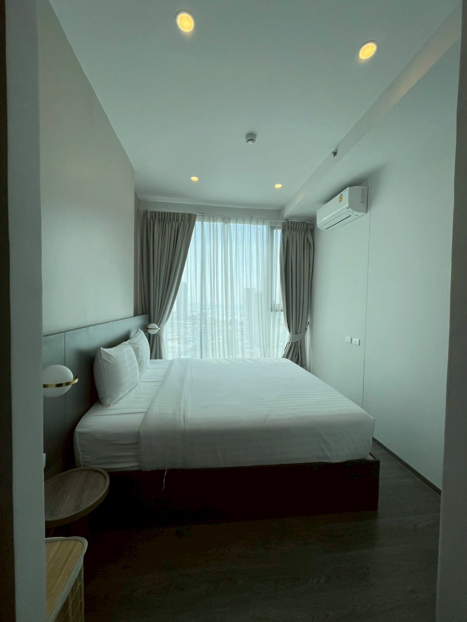 Hampton 1BR 1413