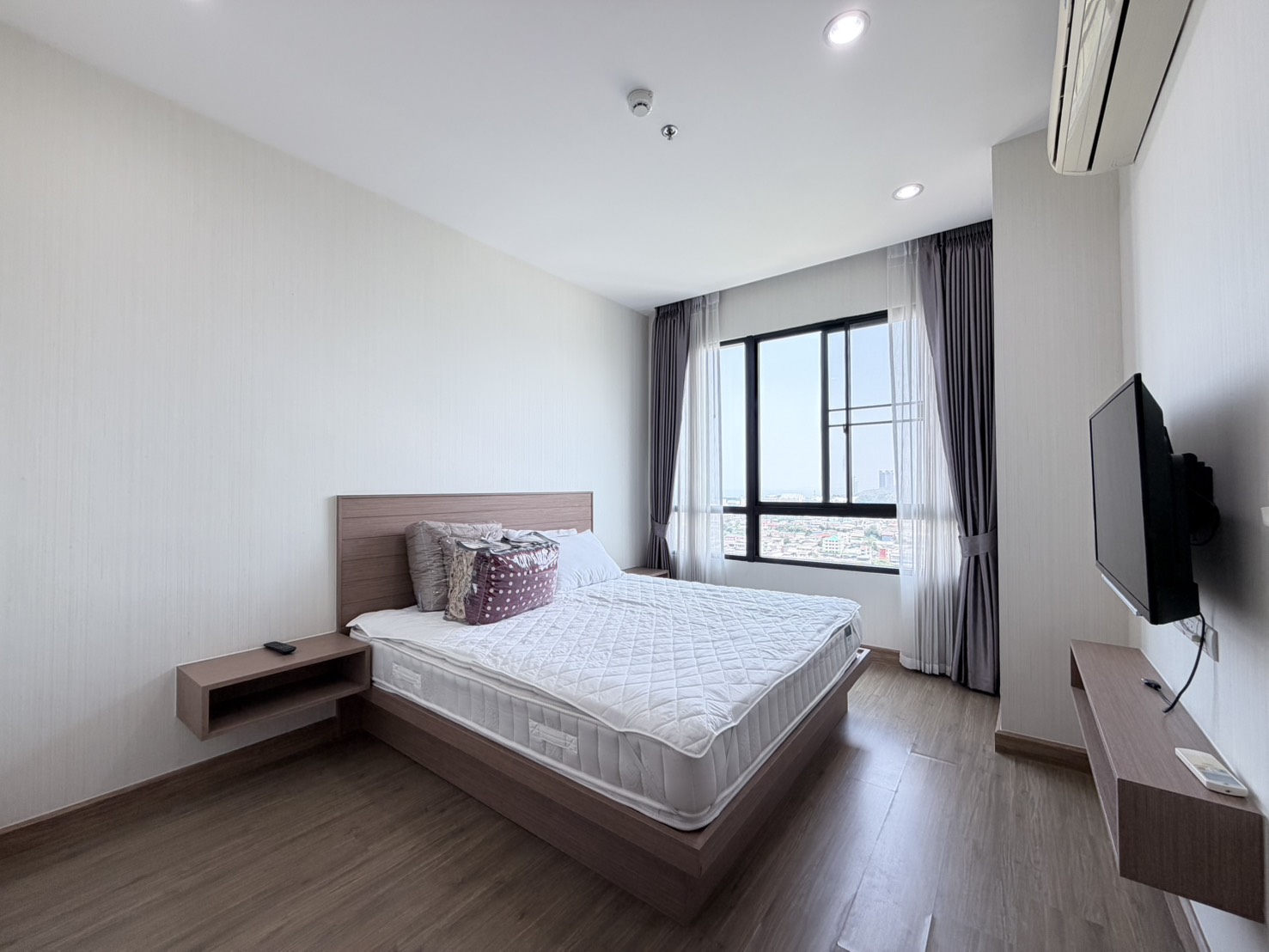 The Sky condo |1BR|53.45Sqm.