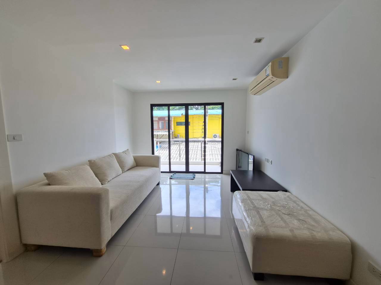 GoldenCoast |2BR|76.63Sqm.
